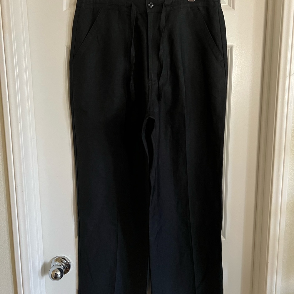 Cafe Luna Black Chinos with Tailored Design and Full Length